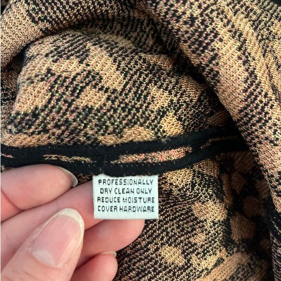 St. John Collection Santana Knit Leopard Print Sweater Coat Size 12 Old Money - Picture 6 of 10